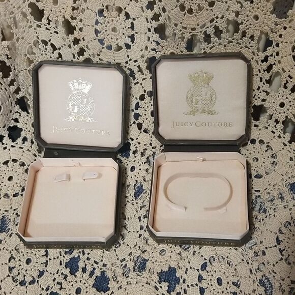 2 Juicy Couture Empty Jewelry Boxes 3.5x3.5 in great condition - Picture 1 of 11
